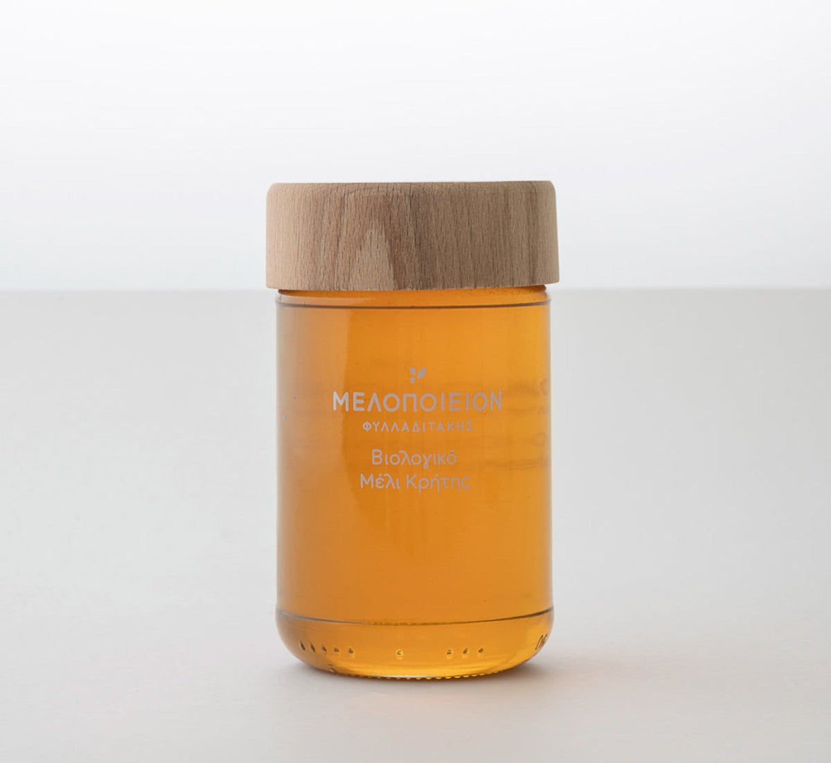Organic Thyme Honey taste award from Crete in special jar. Premium elegant package.
