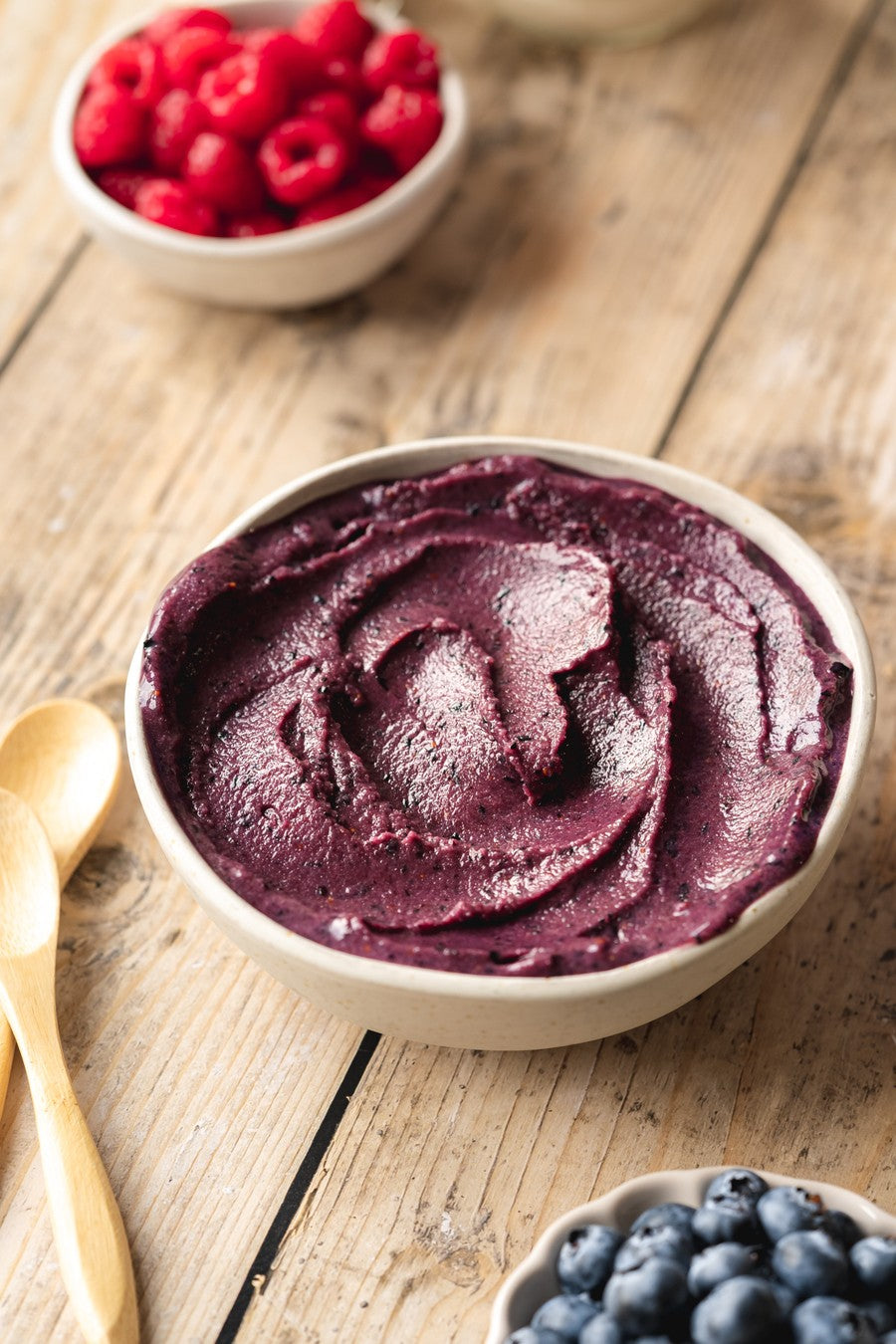 Freeze-dried organic açaí berry powder perfect for açaí  bowl. Shop now at The Bio Foods.